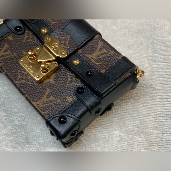 Louis Vuitton Essential Trunk Monogram Mini Shoulder Bag - Picture 8 of 16